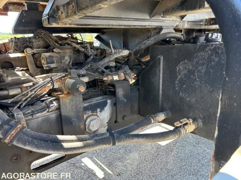 Camion CAMION 4X4 MERCEDES UNIMOG U5000 2009 62289 KM 4667 HEURES