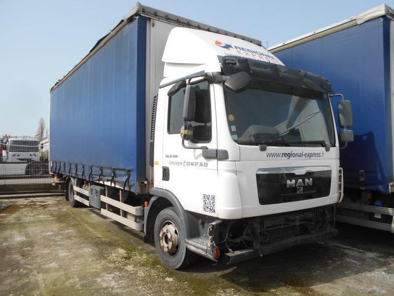 Camion centinato MAN TGL 12.220