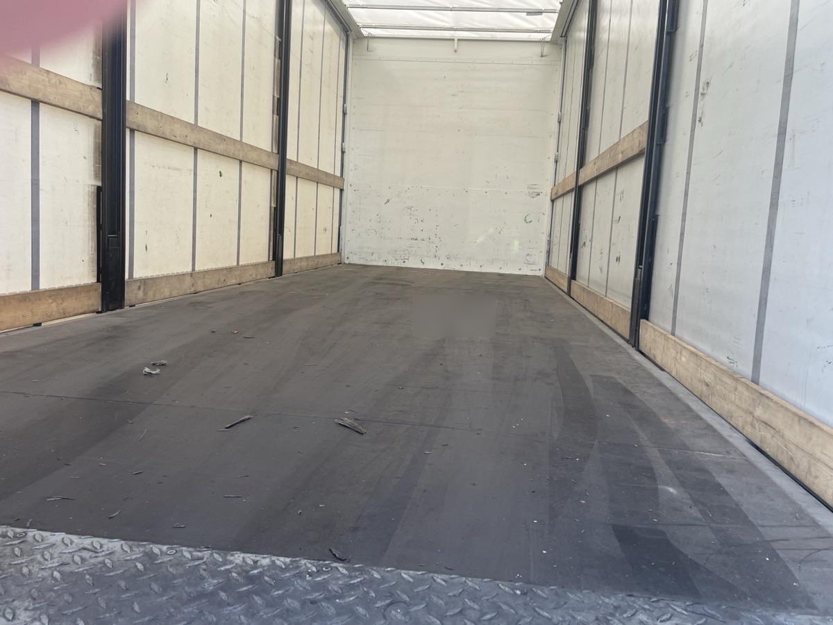 Camion centinato MAN TGS 35.480