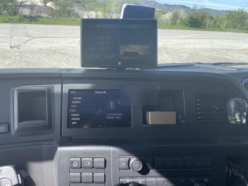 Camion centinato MAN TGS 35.480