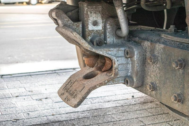 Camion centinato Mercedes ACTROS 2548-6x2+VOITH