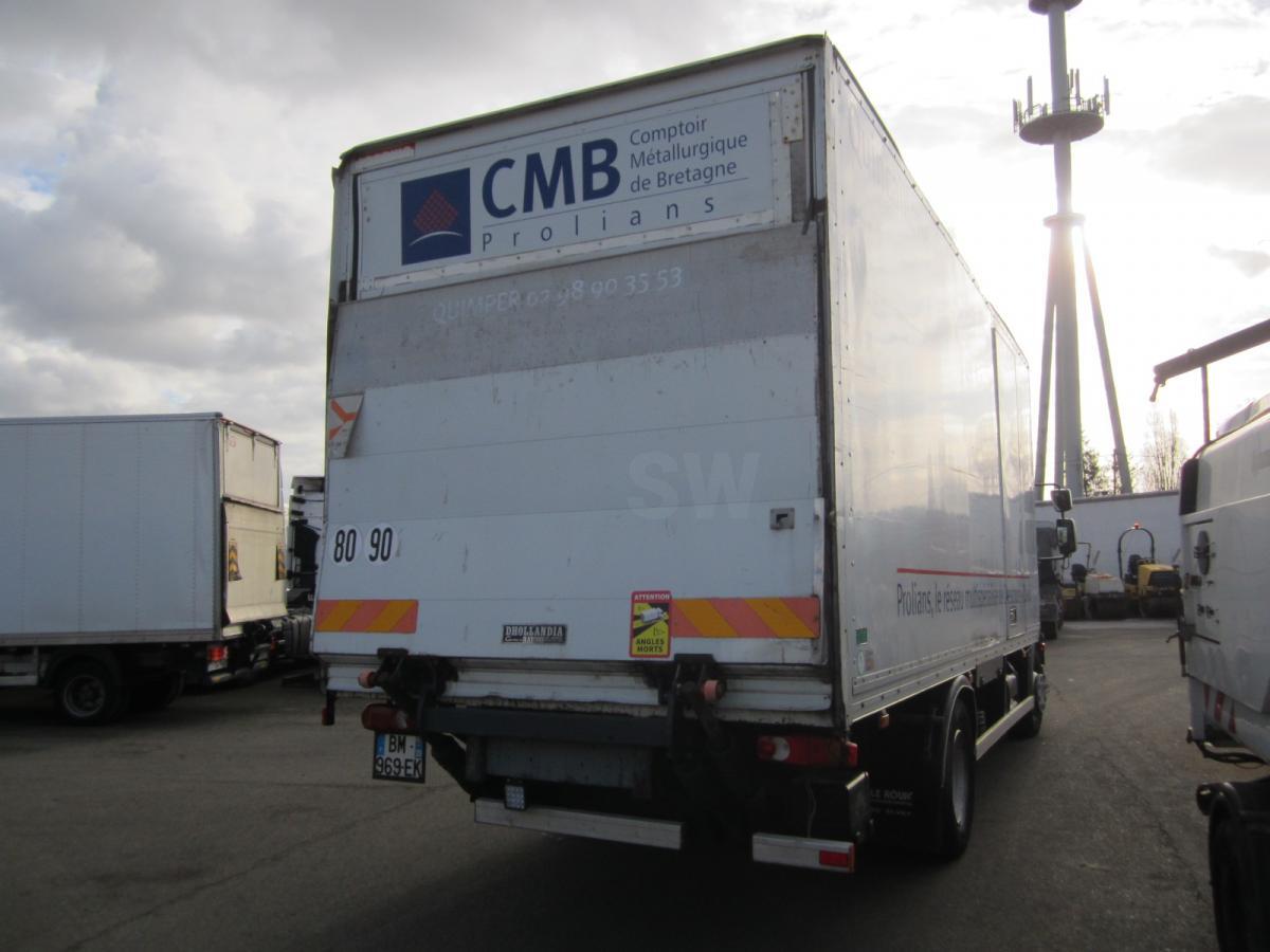 Camion centinato Renault Midlum 180 DCI