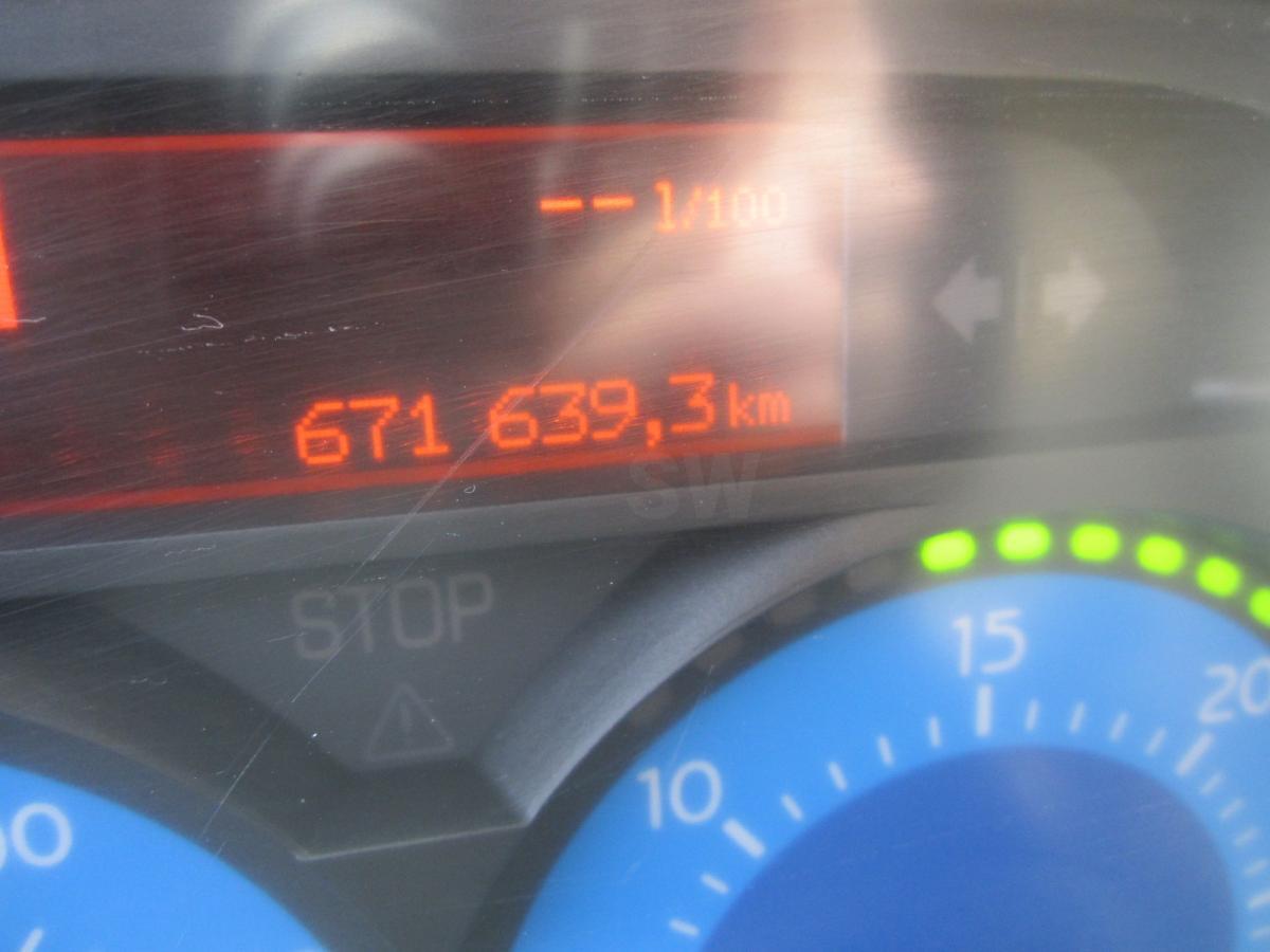 Camion centinato Renault Midlum 180 DCI