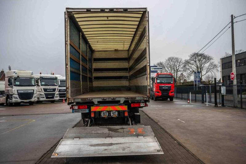 Camion centinato Renault PREMIUM 380 DXI+INTARDER+DHOLLANDIA