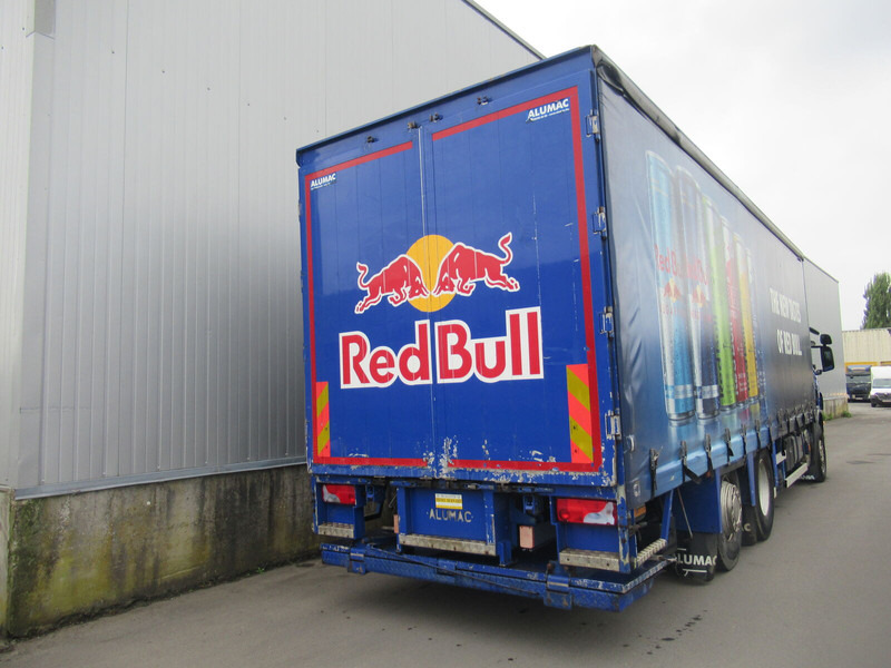 Camion centinato Scania p310