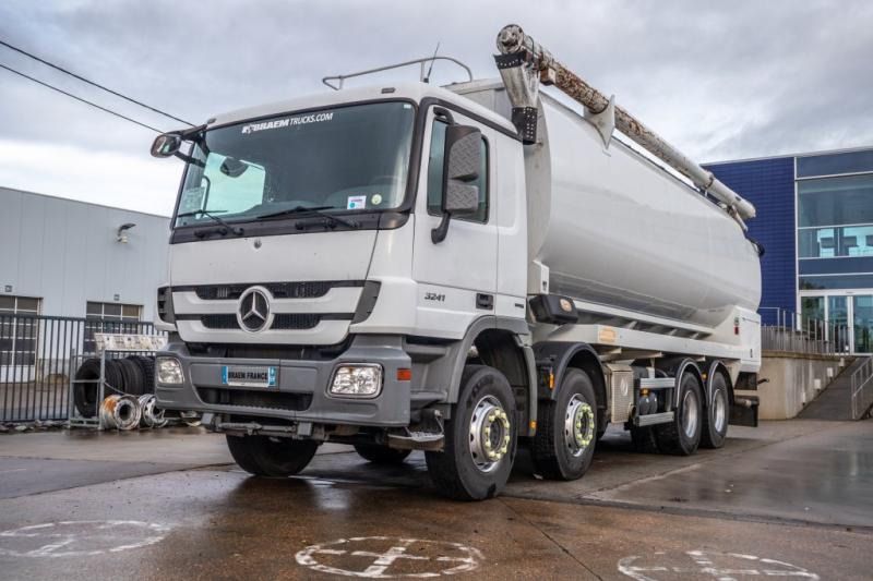Camion cisterna Mercedes ACTROS 3241+MP3+ECOVRAC 6COMP