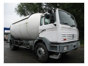 Renault BAO7B1 - Camion cisterna