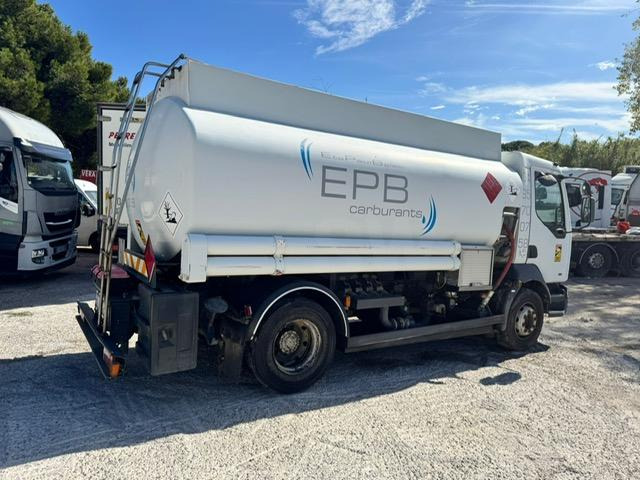 Camion cisterna Renault MIDLUM 210 CITERNE MERCERON 11000 L 4 COMPARTIMENTS