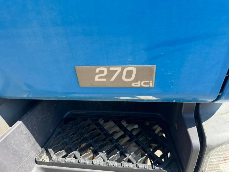 Camion cisterna Renault Premium 270 DCI