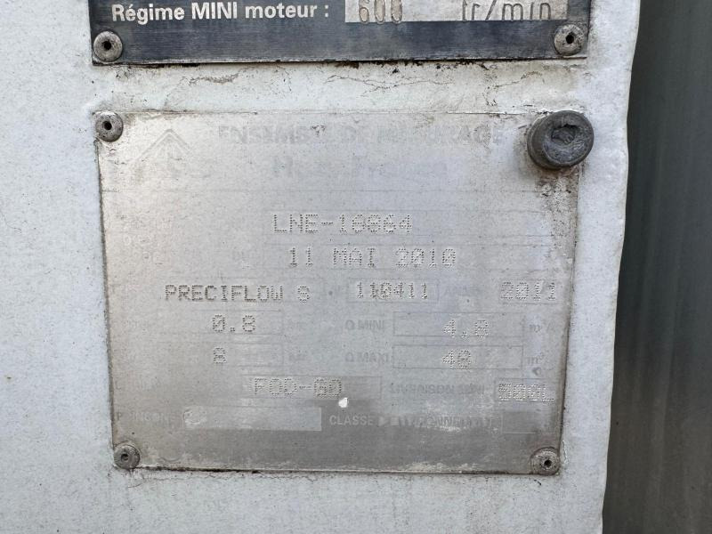 Camion cisterna Renault Premium 300 DXI