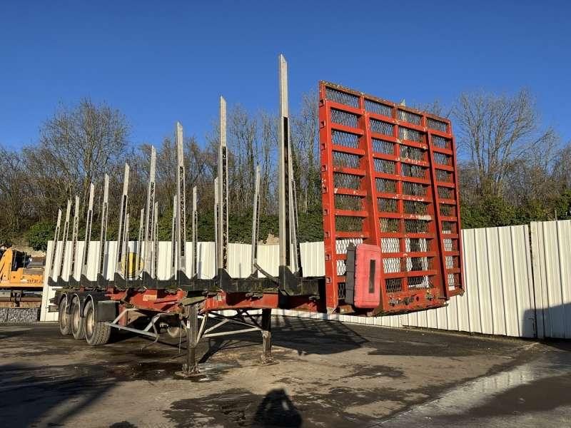 Camion trasporto legname Fruehauf GRUMIERE 3 ESSIEUX