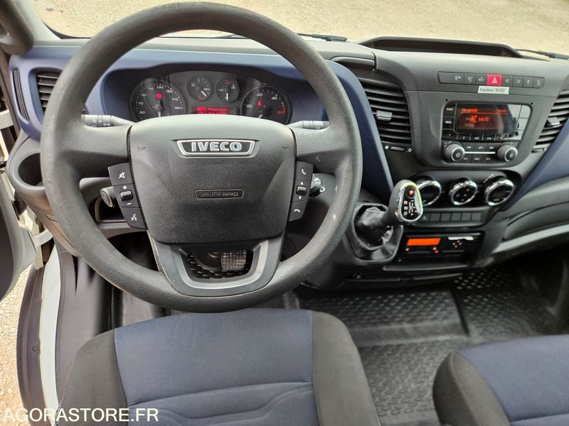 Camion IVECO DAILY 72C21 PORTE VIANDE FRIGORIFIQUE - 2017