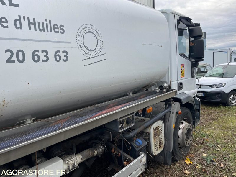 Camion Iveco 190EL28 19t citerne - 2008 - 640748kms - export only