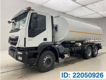 Camion cisterna per il trasporto di carburanti nuovo Iveco Trakker 380 - 6x4 - ADR: foto 1