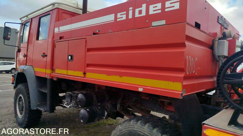 Camion MAN LE220B - 2002 - 9858QD11