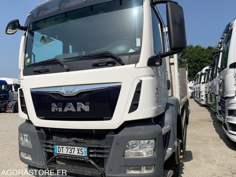 Camion MAN TGS PORTE ENGINS 2015 311546KM