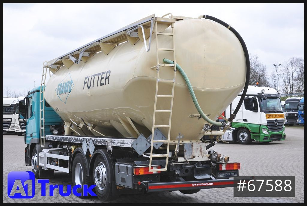 Camion cisterna MERCEDES-BENZ 2536, Silo 31m³, Futtermittel, Kompressor, Saugen & Druck,: foto 11