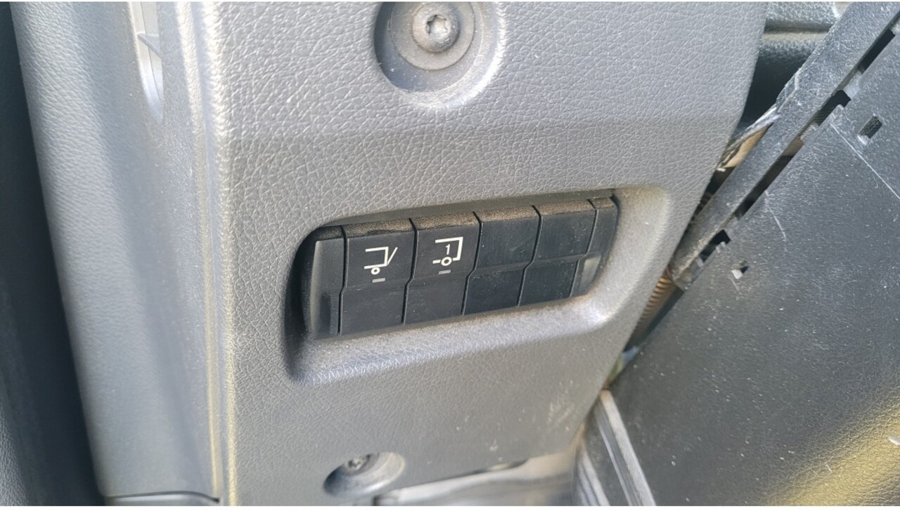 Autocarro furgonato Mercedes Atego 1624 4X2 Euro 6 Closed Box Loading lift 6 Cyl: foto 17