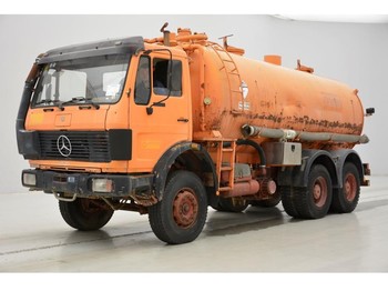 Camion cisterna Mercedes-Benz 2225 B - V8: foto 1
