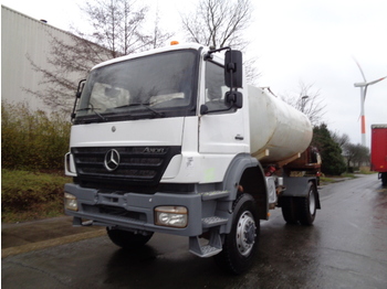 Camion cisterna per il trasporto di carburanti Mercedes-Benz AXOR 1823 4X4: foto 1