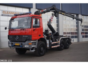 Autocarro scarrabile Mercedes-Benz Actros 3343 6x6 Hiab 11 ton/meter laadkraan Ex-brandweerwagen: foto 1