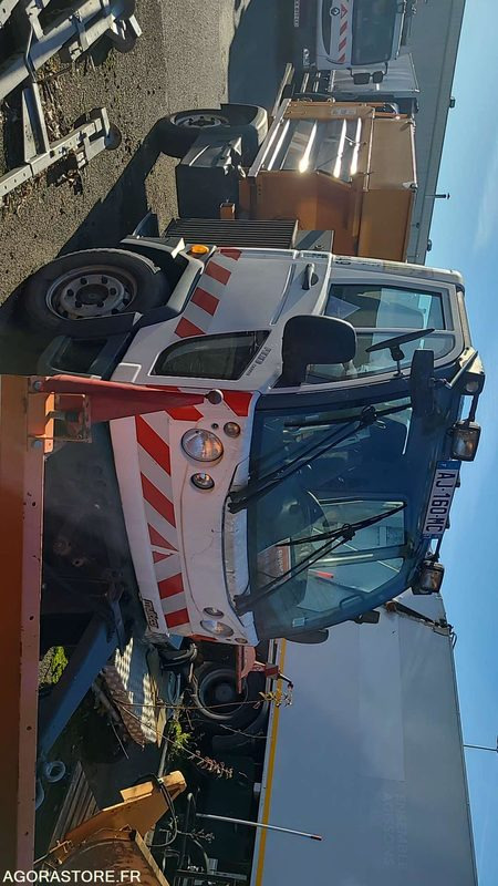 Camion Multicar - Fumo 4x4  EQUIPE VH - 2009 - AJ160MC- PRO449-PRO249