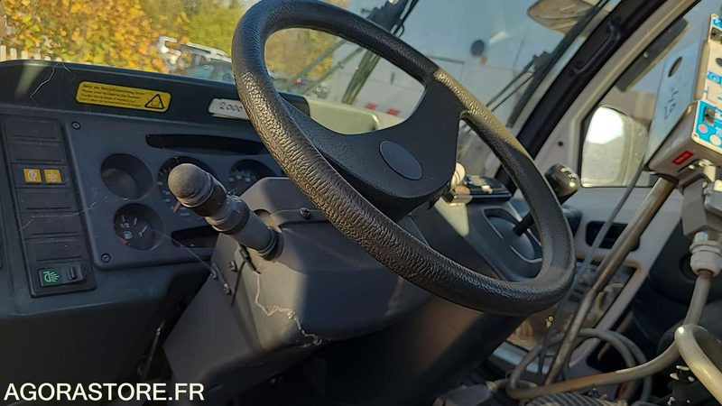 Camion Multicar - Fumo 4x4  EQUIPE VH - 2009 - AJ160MC- PRO449-PRO249