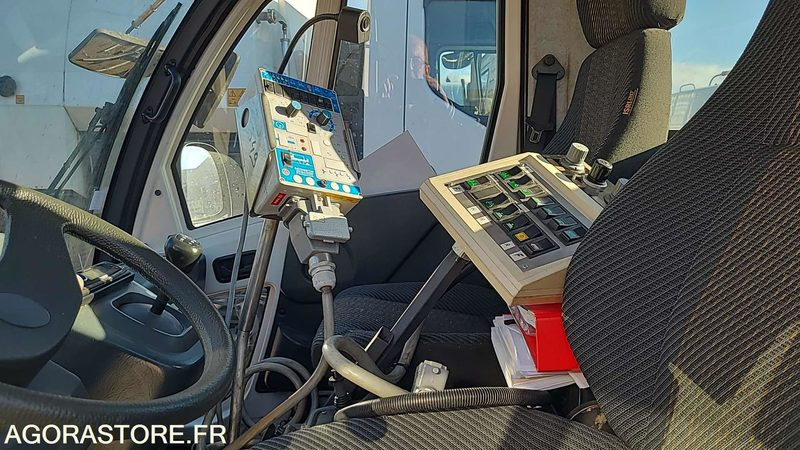 Camion Multicar - Fumo 4x4  EQUIPE VH - 2009 - AJ160MC- PRO449-PRO249