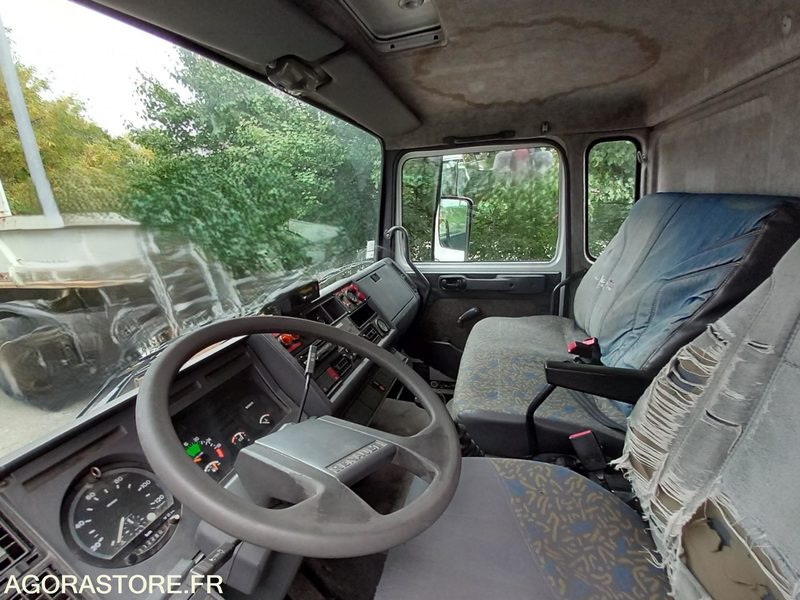 Camion Nacelle Renault 3510SD53