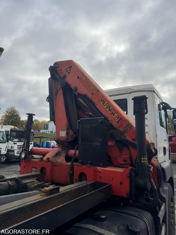 Camion PORTEUR MOVI GRUE GO MAN -1462-66ICAM571X)