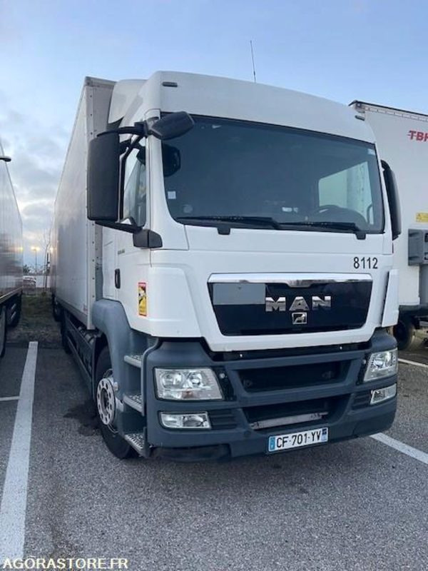 Camion Porteur MAN  400CV 19t Remorquant - 2012 - 950893 Kms