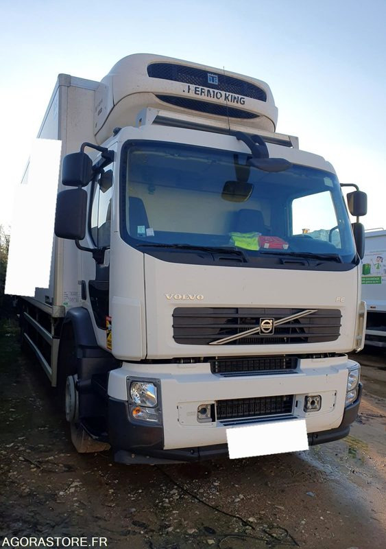 Camion Porteur Volvo frigo