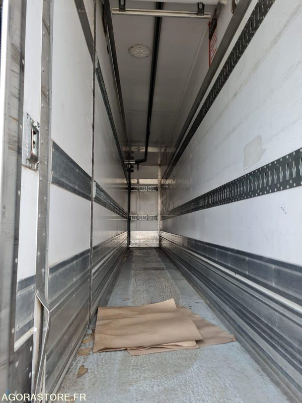 Camion Porteur Volvo frigo