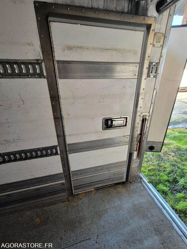 Camion Porteur Volvo frigo