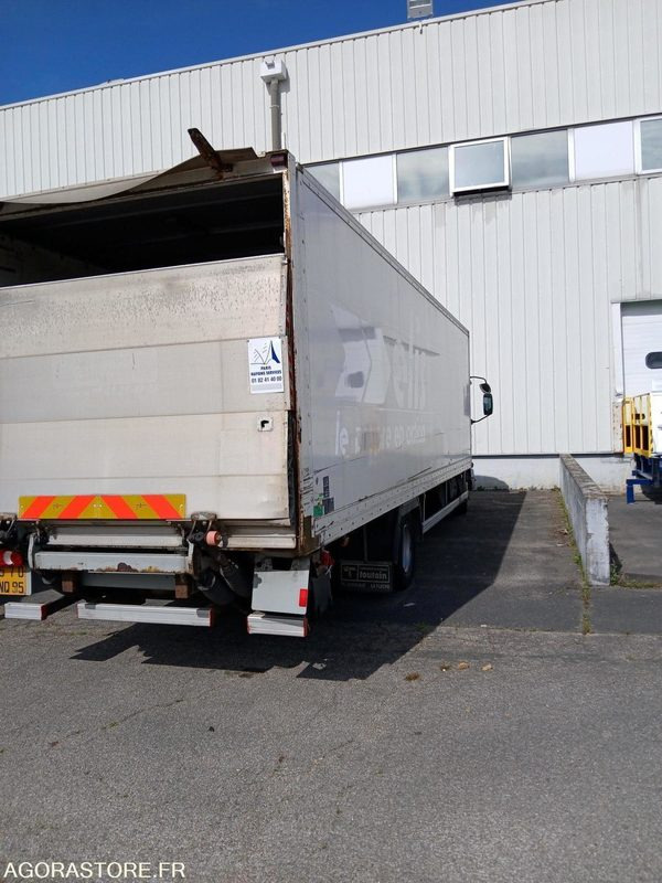 Camion Renault Midlum - 2003 - 559259 Kms