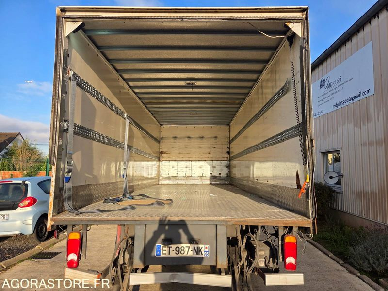 Camion Renault Midlum - 2008 - 371904 Kms