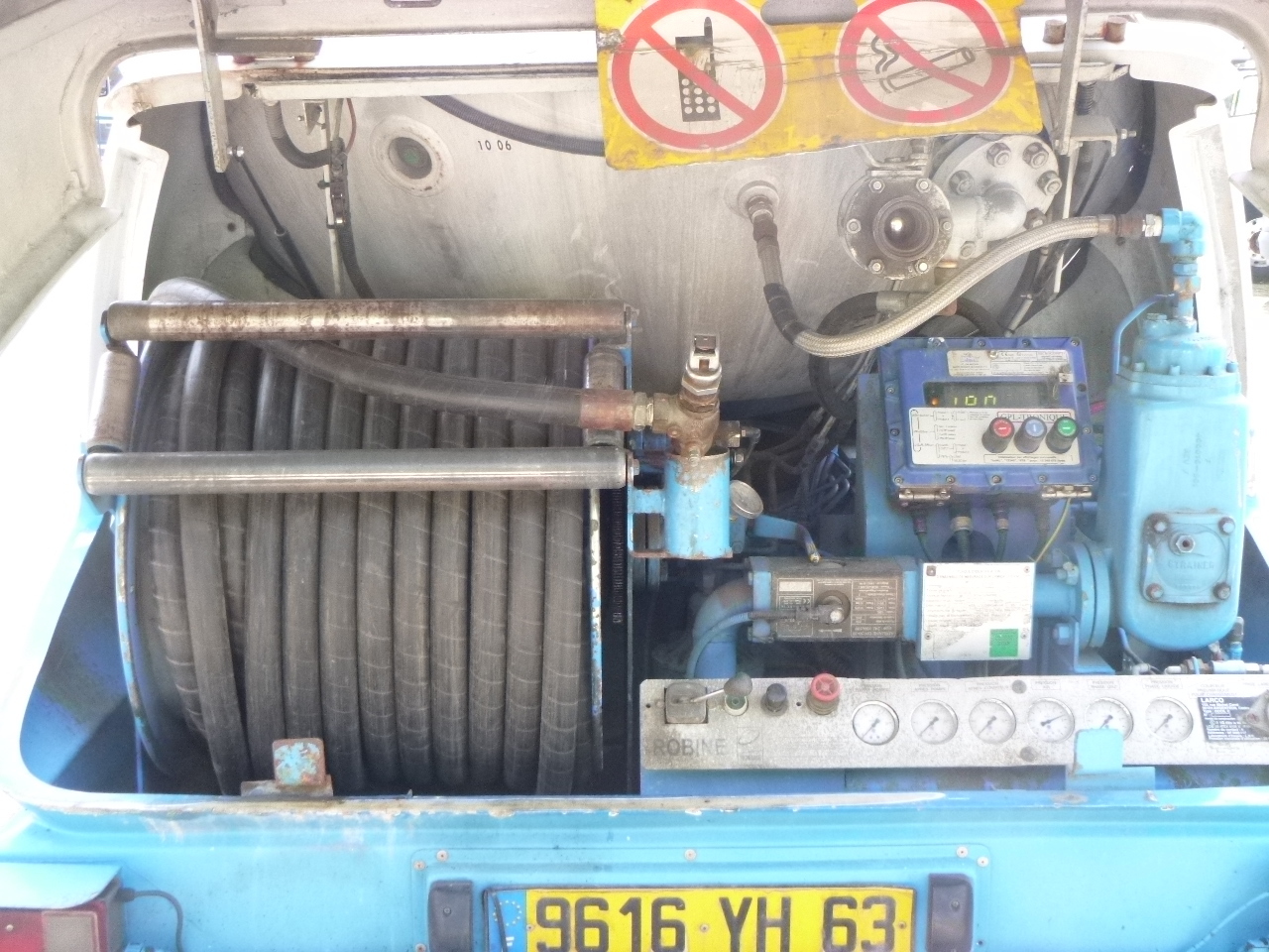 Camion cisterna per il trasporto di LPG Renault Premium 270.19 4x2 gas tank 19.7 m3: foto 5