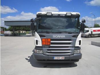 Camion cisterna Scania P320: foto 2