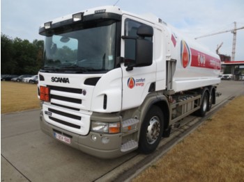 Camion cisterna per il trasporto di carburanti Scania P380 - REF 209: foto 1