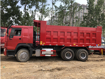 Autocarro ribaltabile Sinotruk HOWO 371 Dump truck: foto 1