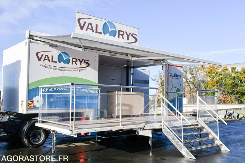 Camion VEHICULE EVENEMENTIEL - CAMION PODIUM IVECO DAILY 6000 kms 2018