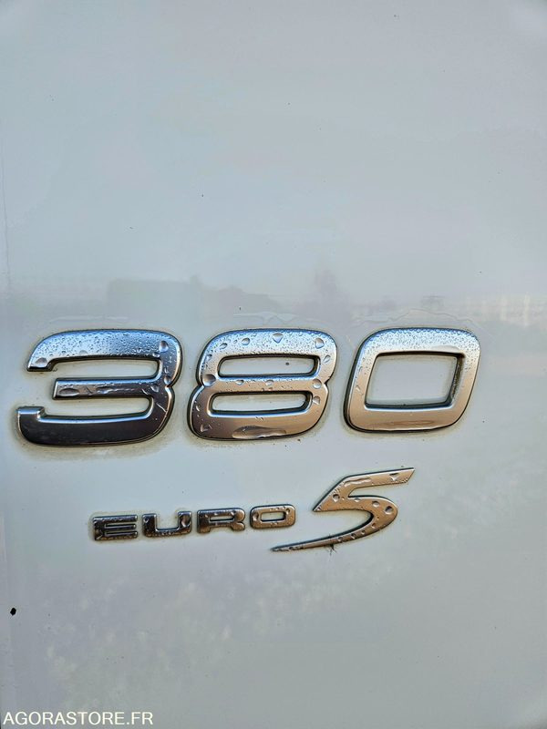 Camion VOLVO 6X2 POLYBENNE AMPLIROLL