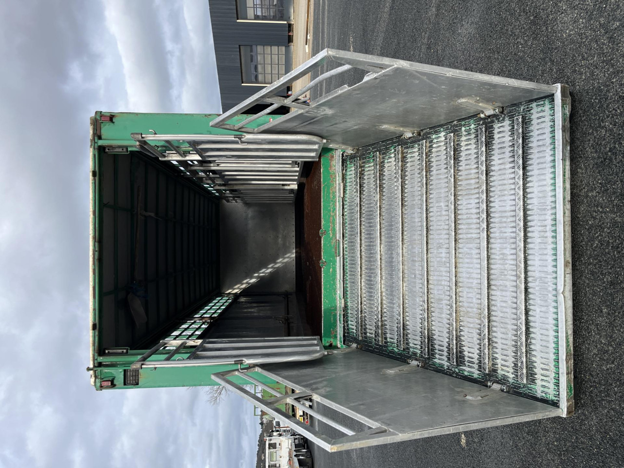 Van trasporto cavalli DAF CF410