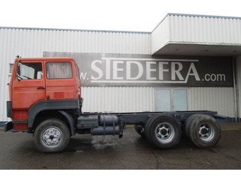 Autocarro telaio Volvo F7 , 6x4 , Manual , Euro 1 , Telma Retarder , Spring suspension: foto 2