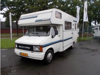 Autocaravan DIV. Bedford KAMPEERWAGEN