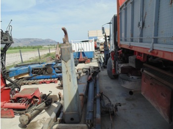 Sistema scarrabili/ multibenne Cayvol 16 ton
