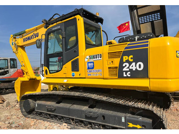 Miniescavatore KOMATSU PC240-8