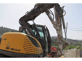Escavatore MECALAC