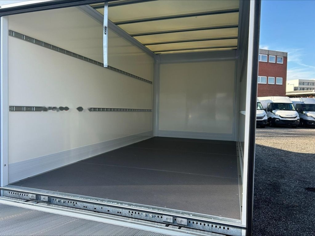 Furgone box IVECO Daily 35S14 + Tail lift