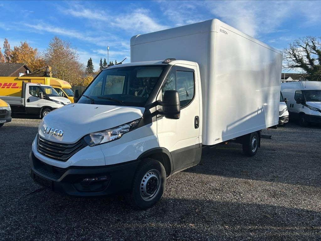 Furgone box IVECO Daily 35S14 + Tail lift
